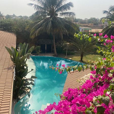 Hotel Le Clos Des Papillons Saly Portudal Exterior photo
