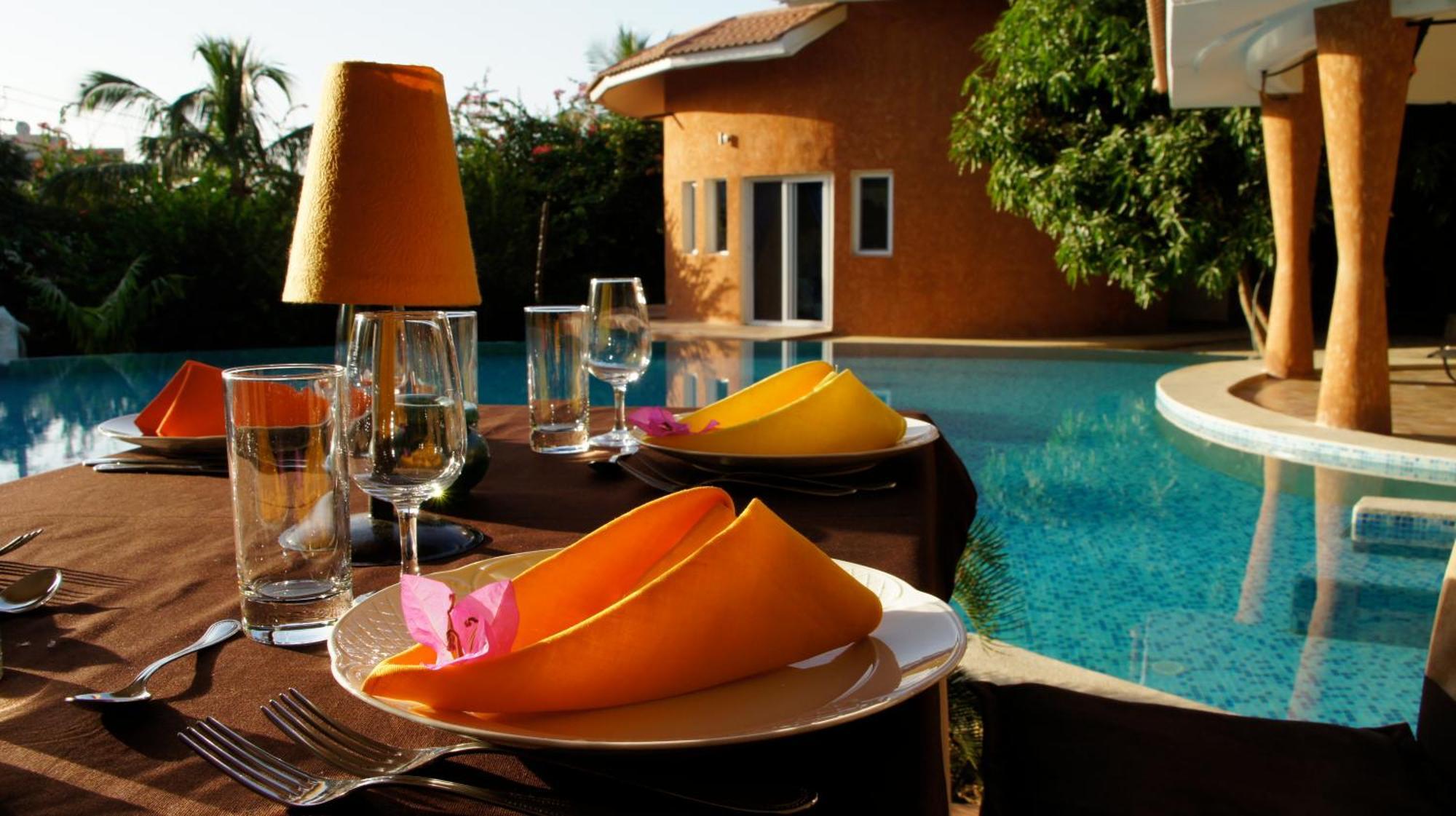 Hotel Le Clos Des Papillons Saly Portudal Exterior photo