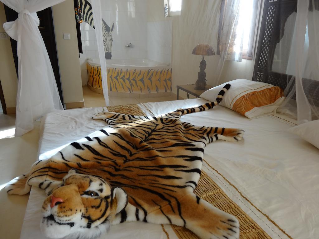 Hotel Le Clos Des Papillons Saly Portudal Room photo