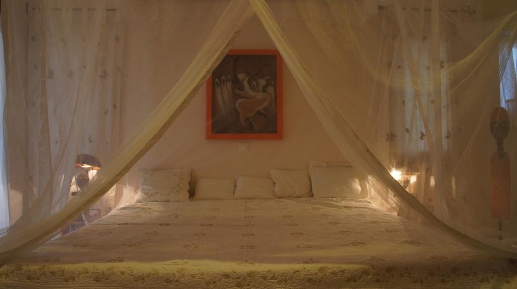 Hotel Le Clos Des Papillons Saly Portudal Room photo
